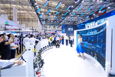 第五屆世界智能大會(huì)盛大開幕，中國(guó)聯(lián)通以基礎(chǔ)軟件技術(shù)服務(wù)上演5G實(shí)力秀